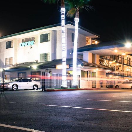 ווסטמינסטר Morada Inn מראה חיצוני תמונה