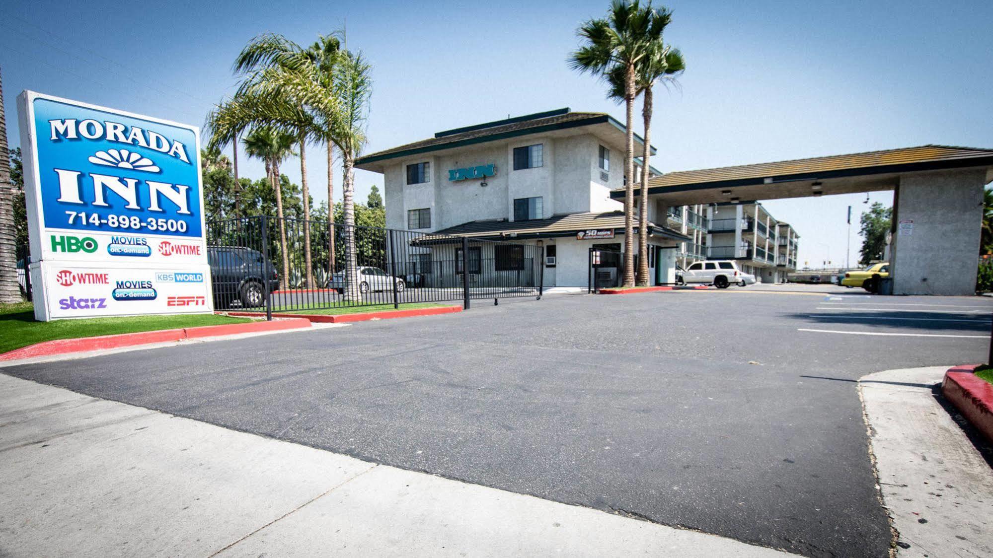 ווסטמינסטר Morada Inn מראה חיצוני תמונה